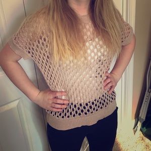 Forever 21 Cute style layering top!