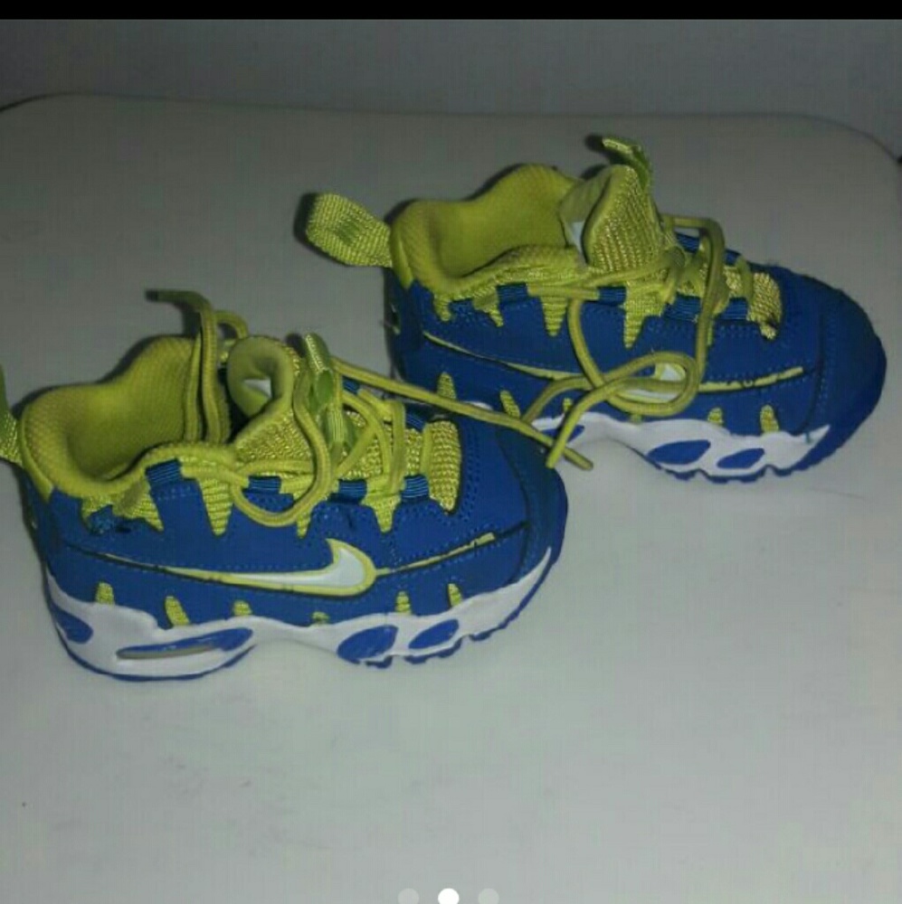 Nike shoes