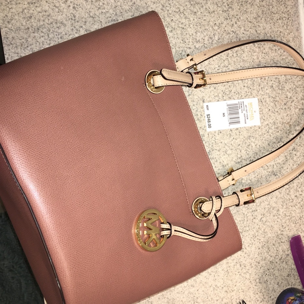 MK Tote