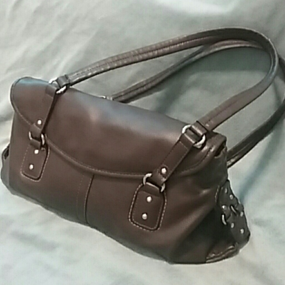 Relic shoulder bag