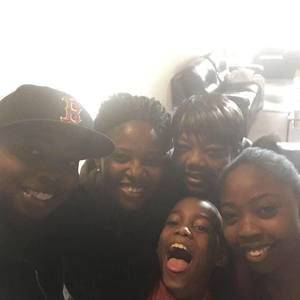 Meet your Posher, Grace