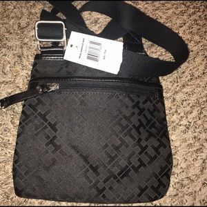 Tommy Hilfiger Crossbody Bag