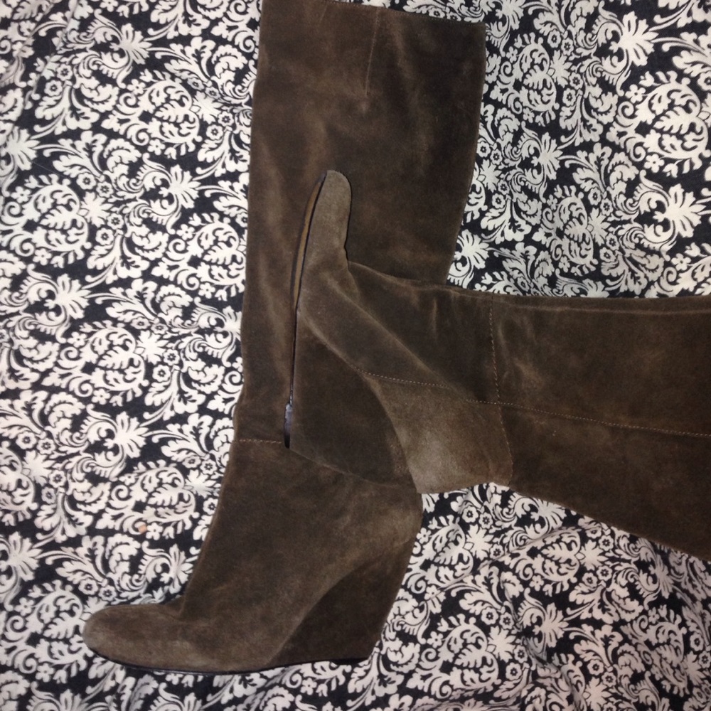 Brown Suade Nine West wedges