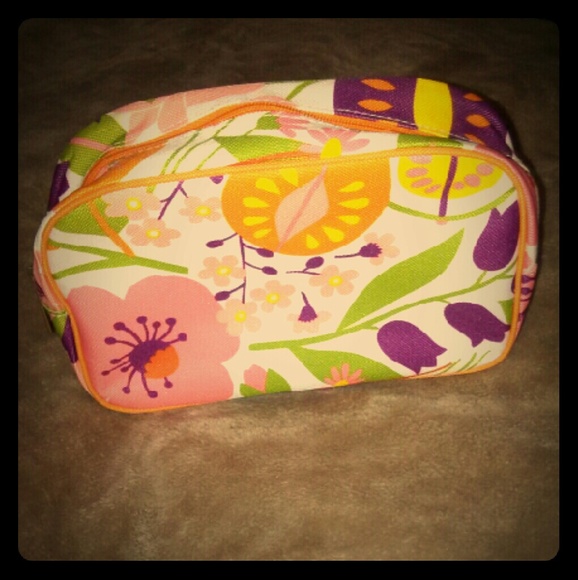 Clinique Handbags - Clinique Cosmetic Travel Case