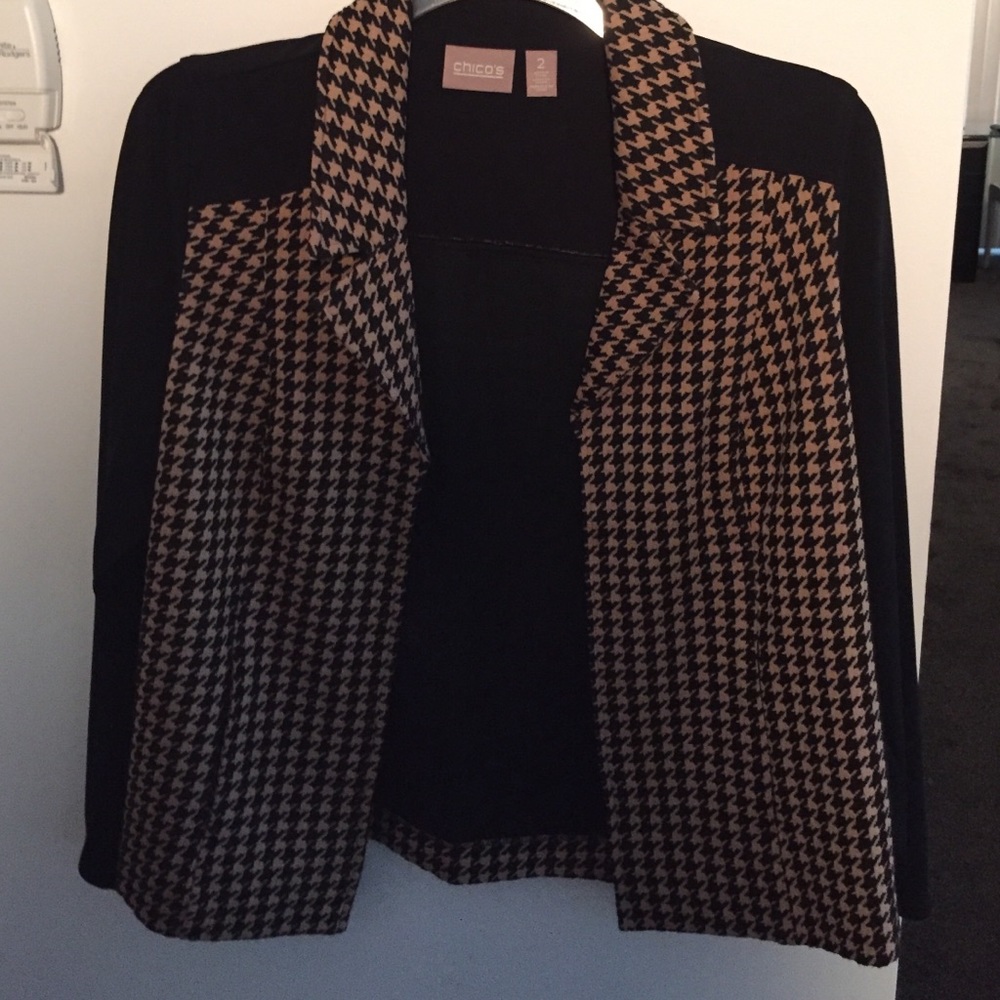 Chico's Black and Tan Houndstooth Blazer