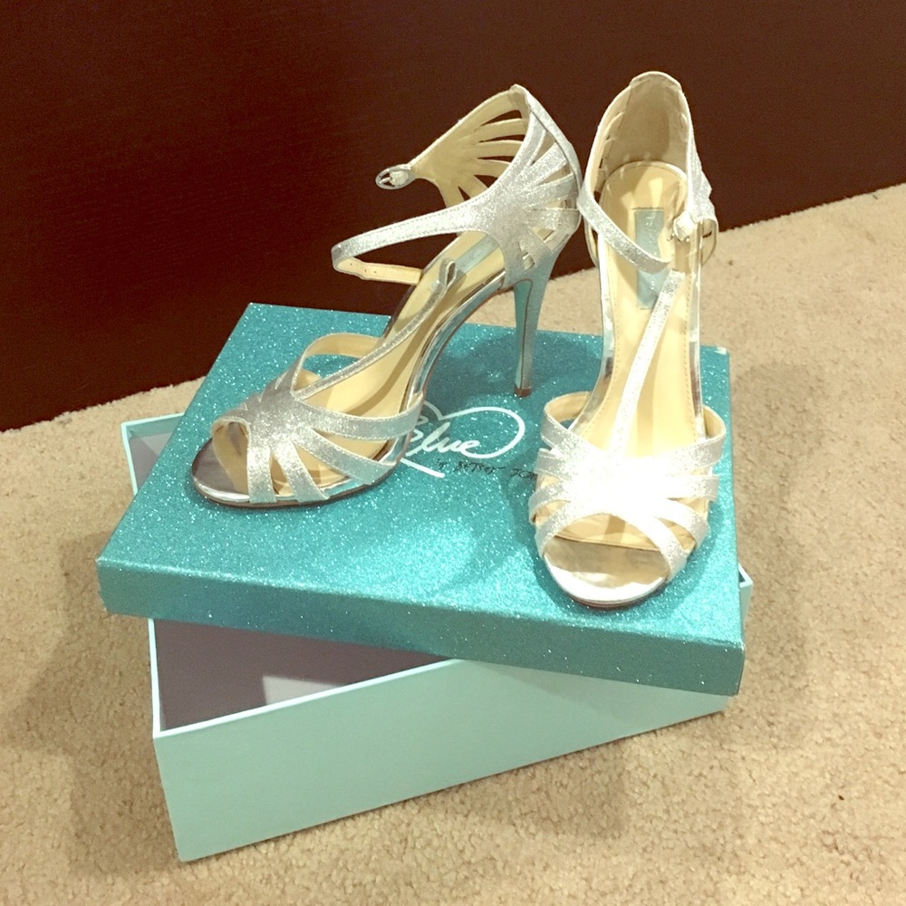 Betsey Johnson Blue silver open toe heels