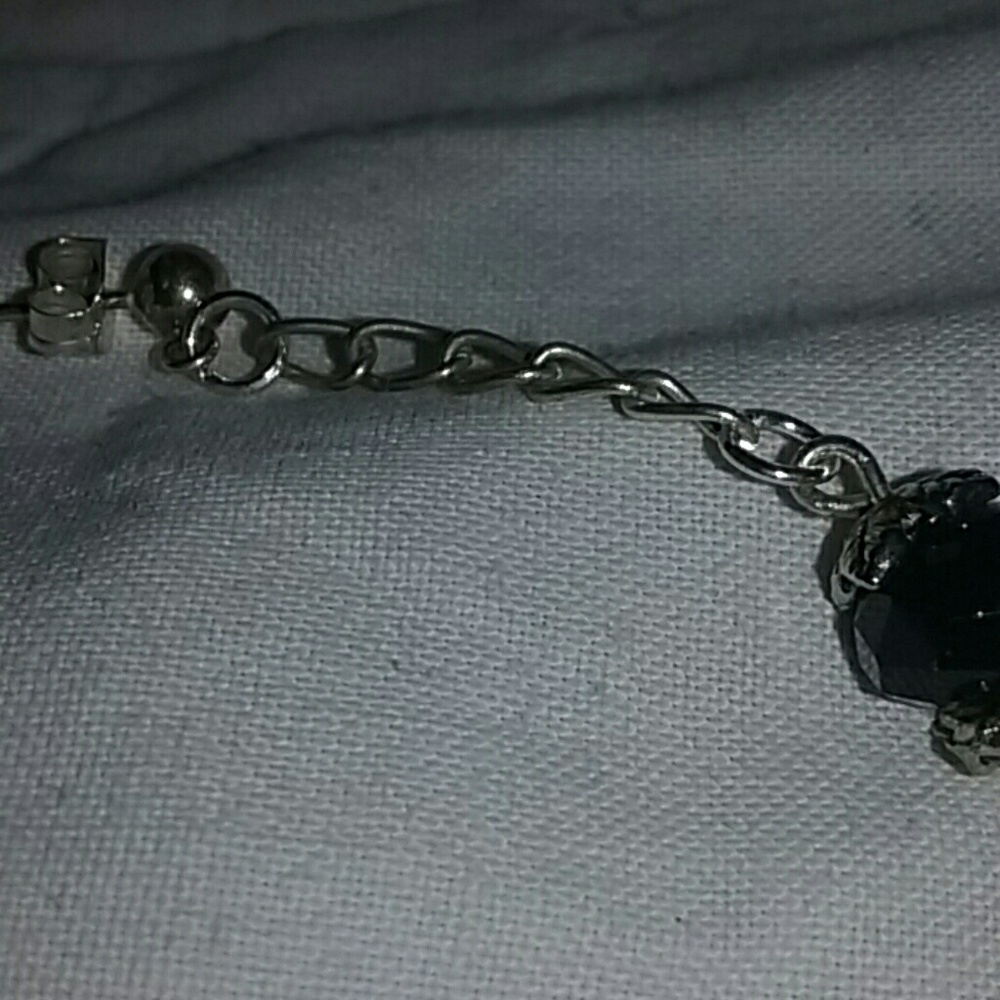 Eall - Picture 3 of 4