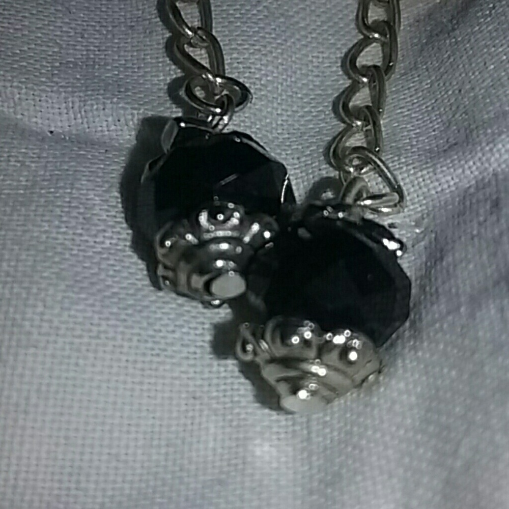 Eall - Picture 4 of 4