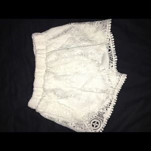 White lace Charlotte Russe shorts
