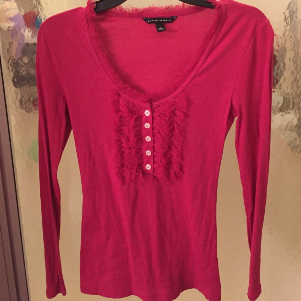NWOT Pink love sleeve banana republic top