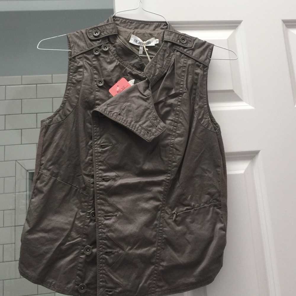 Mur mur cotton canvas military style vest.