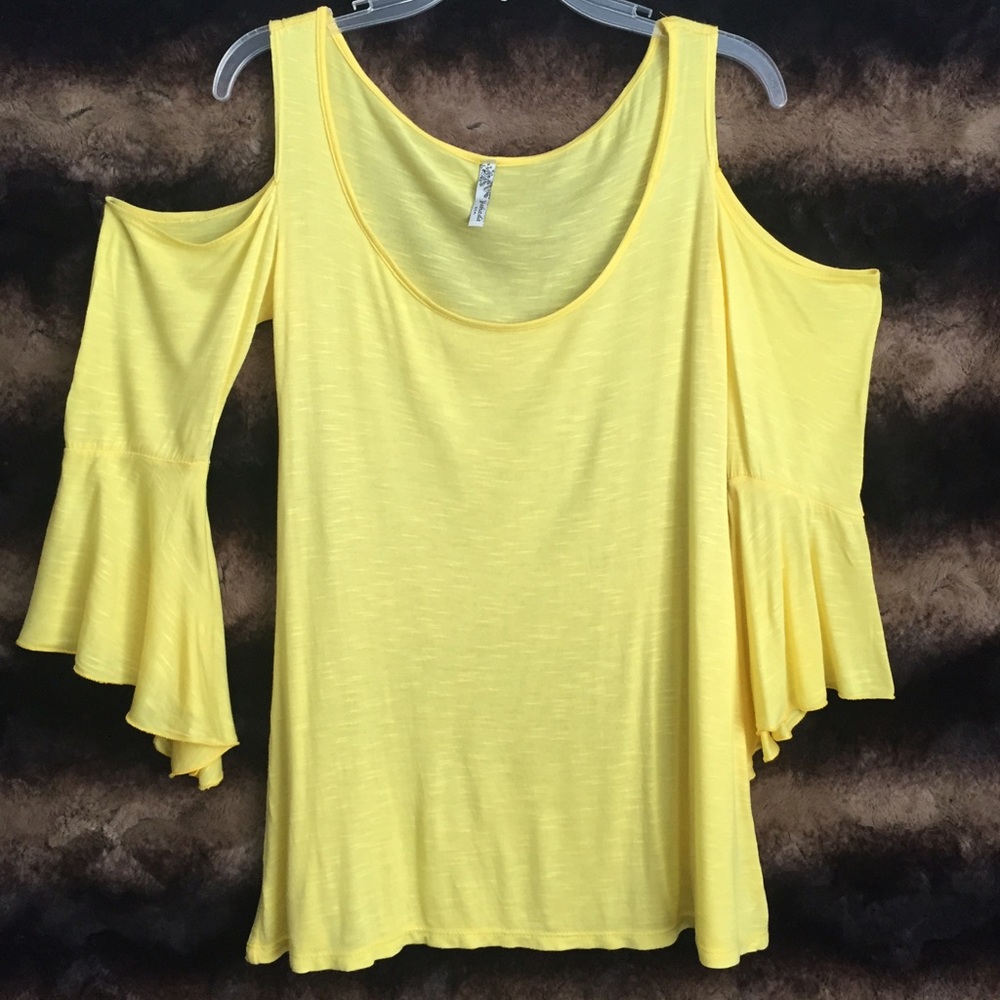 Shoulderless Rayon Top
