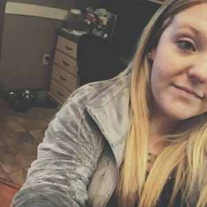 Meet your Posher, Candace