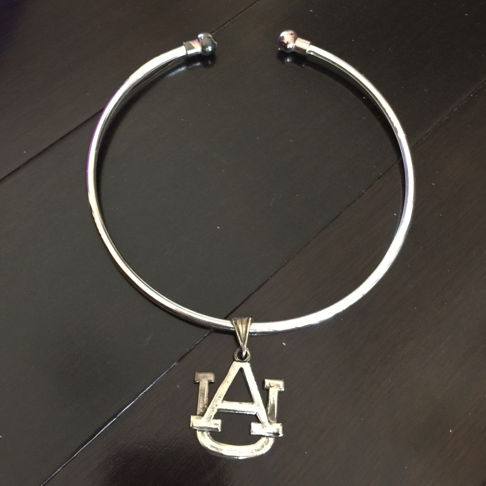AUBURN silver necklace