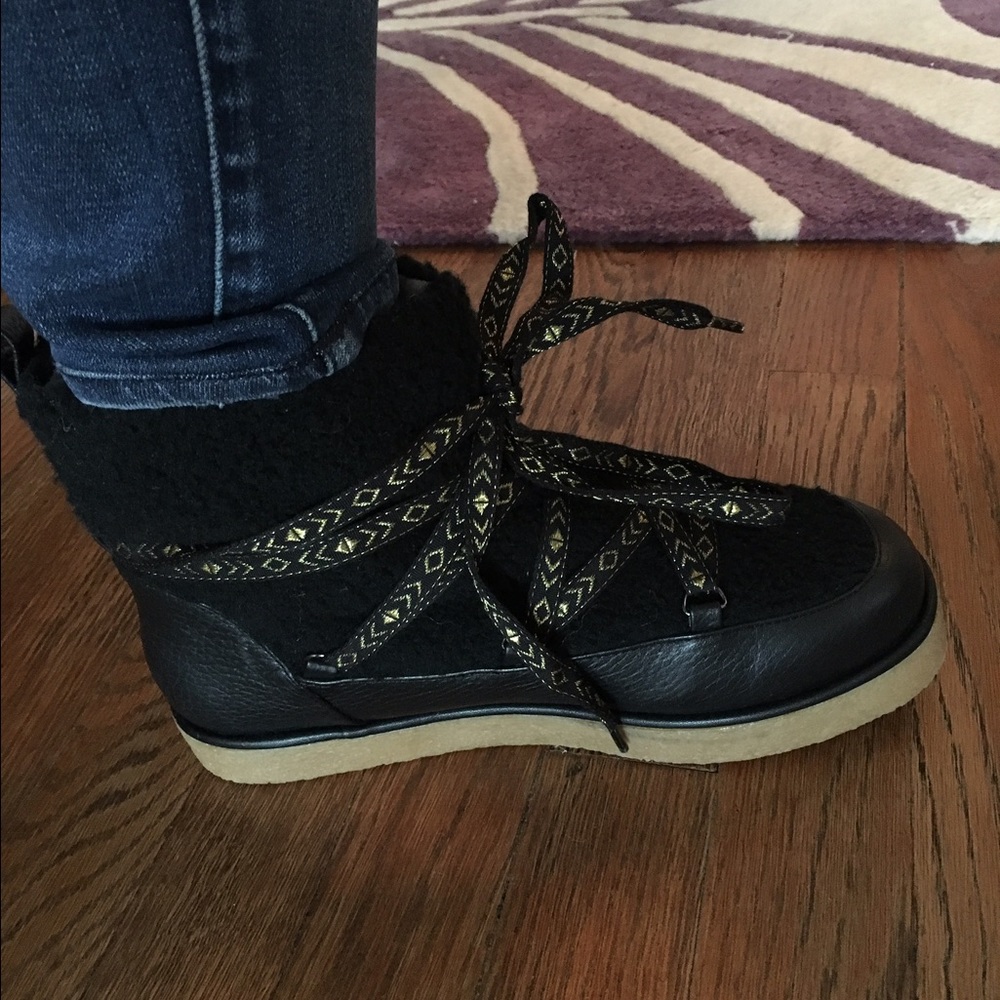 House of Harlow Sadie Boots