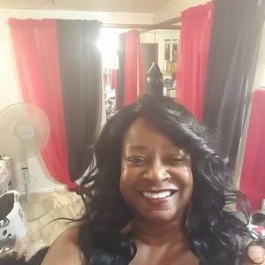 Meet your Posher, Yvonne