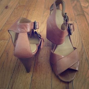 Tan Wedges
