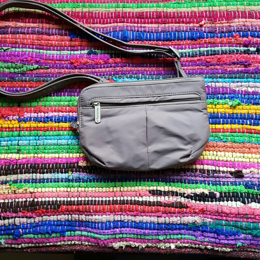 Travelon anti theft small bag