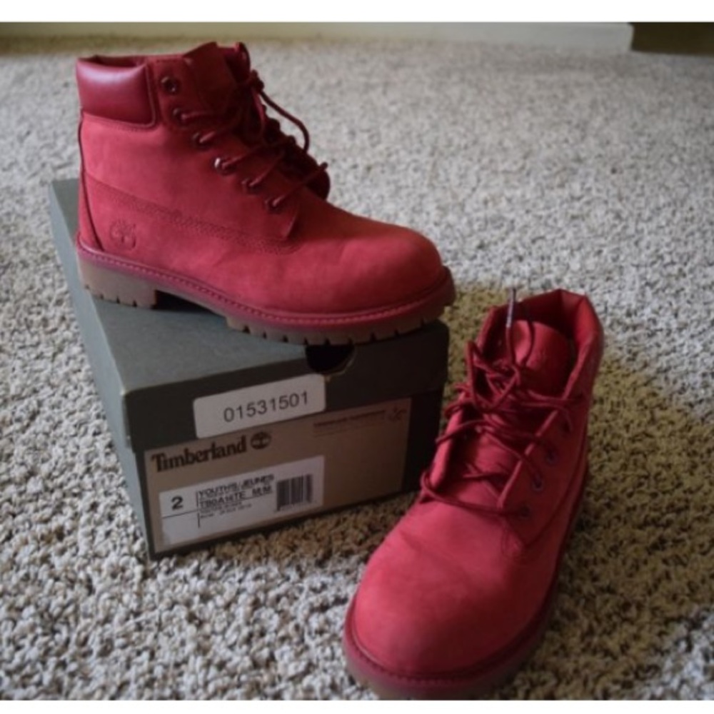 Red Timberlands youth 2