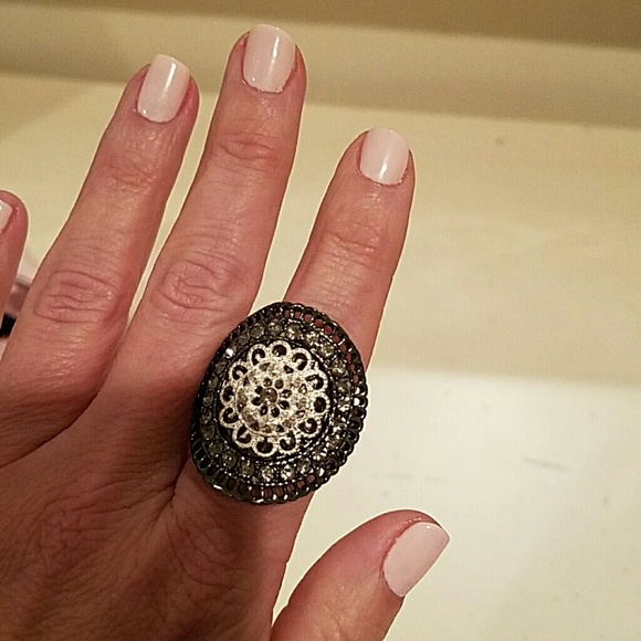 Fun bling ring - Picture 3 of 3