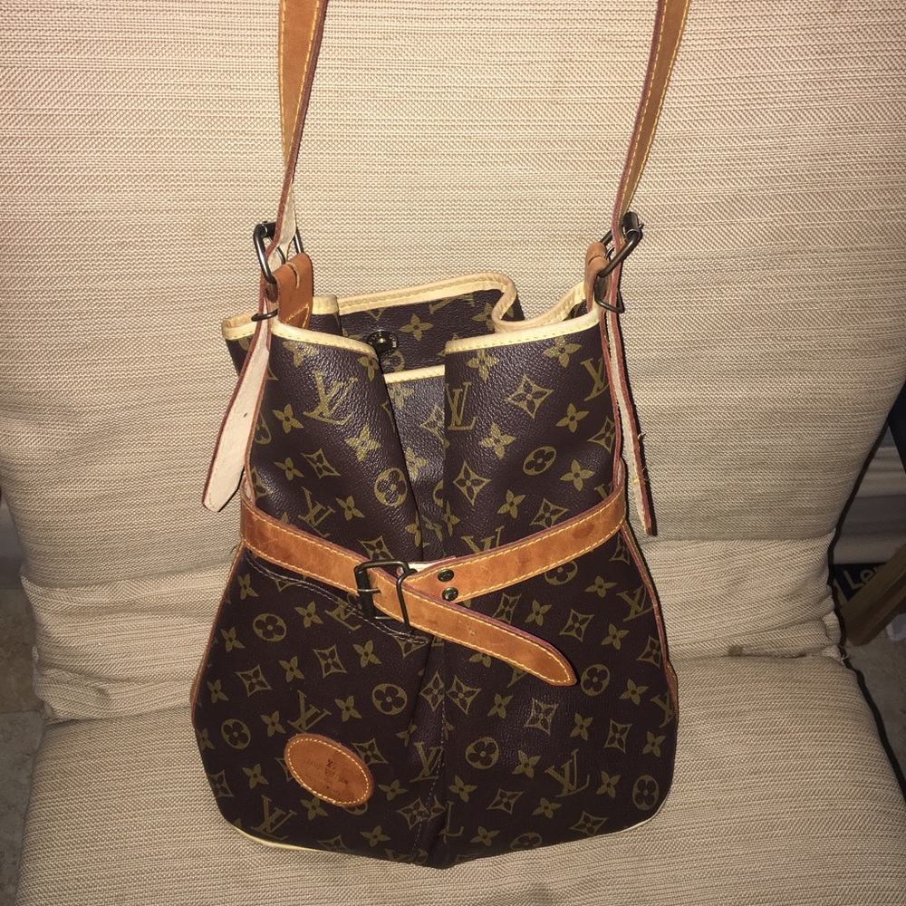 Louis Vuitton bucket bag