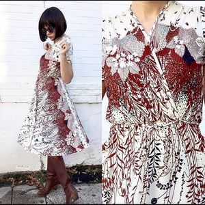 Beautiful vintage leaf dress