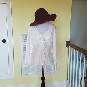 NWOT Finley Longsleeved Button Down Top