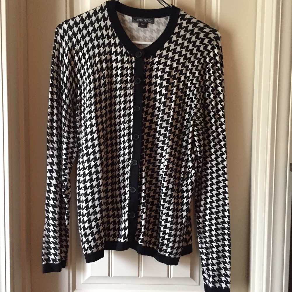 Classic houndstooth cardigan
