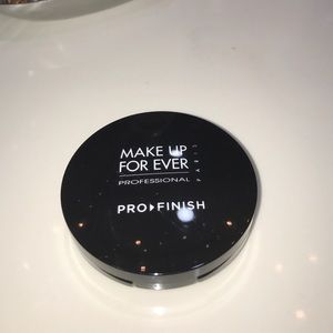 Make Up Forever Pro Finish powder foundation