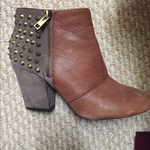 Jessica Simpson Booties - Picture 2 of 3
