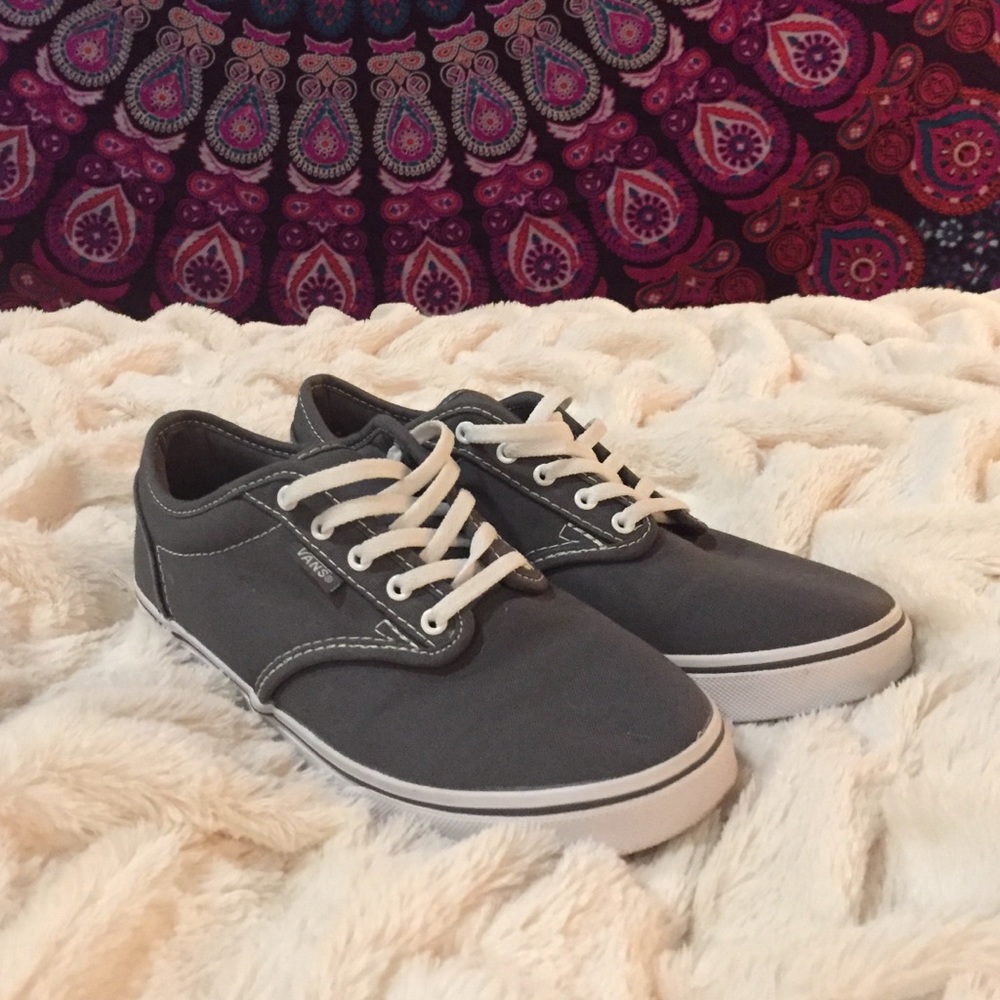 Gray Vans size 7