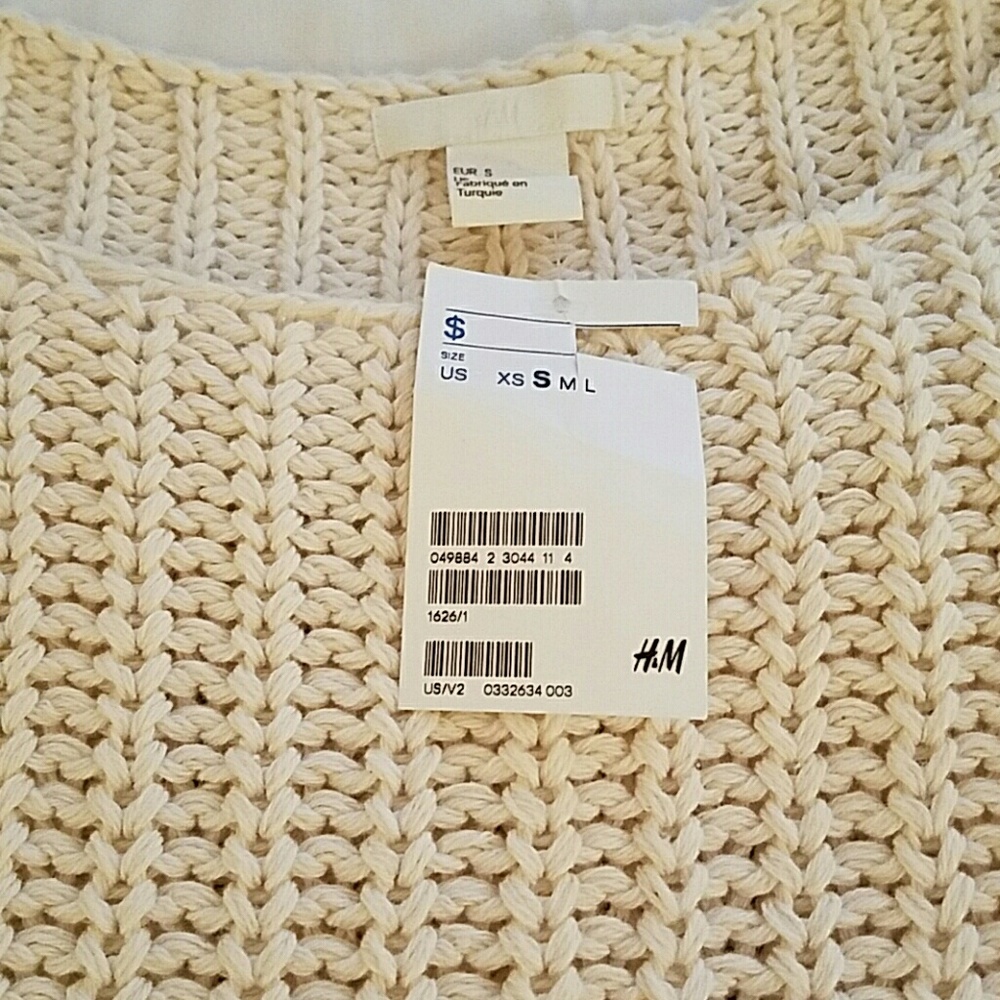 Knit sweater - Picture 2 of 3