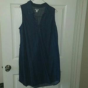 Old Navy Sleeveless Denim Dress
