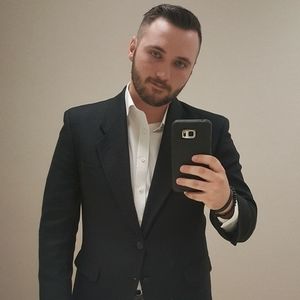 Meet your Posher, Hunter