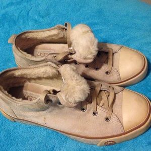 👢FAB STYLE!!! 👢UGG sneakers