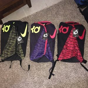 KD BACKPACK / DUFFELBAG