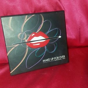 Makeup forever eyeshadow palette