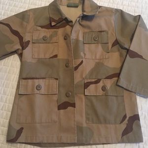 Military cargo jacket