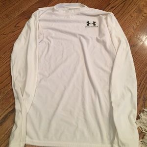 UA White long sleeve