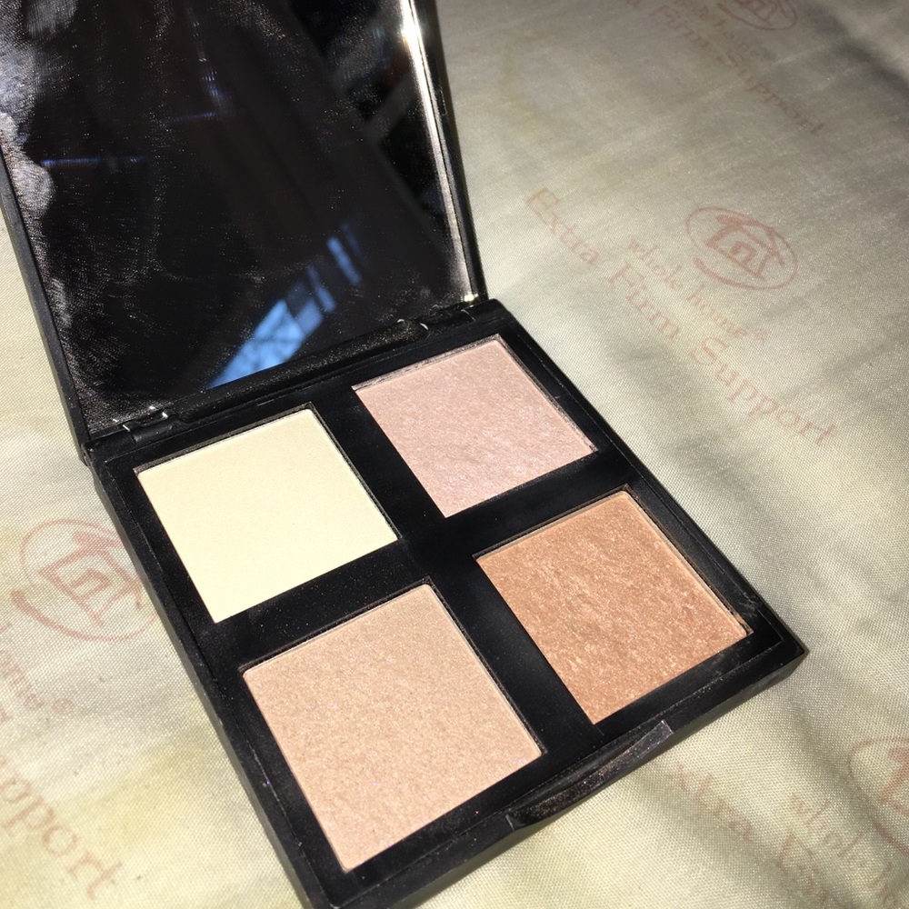 ELF LIGHTLY USED PALLET