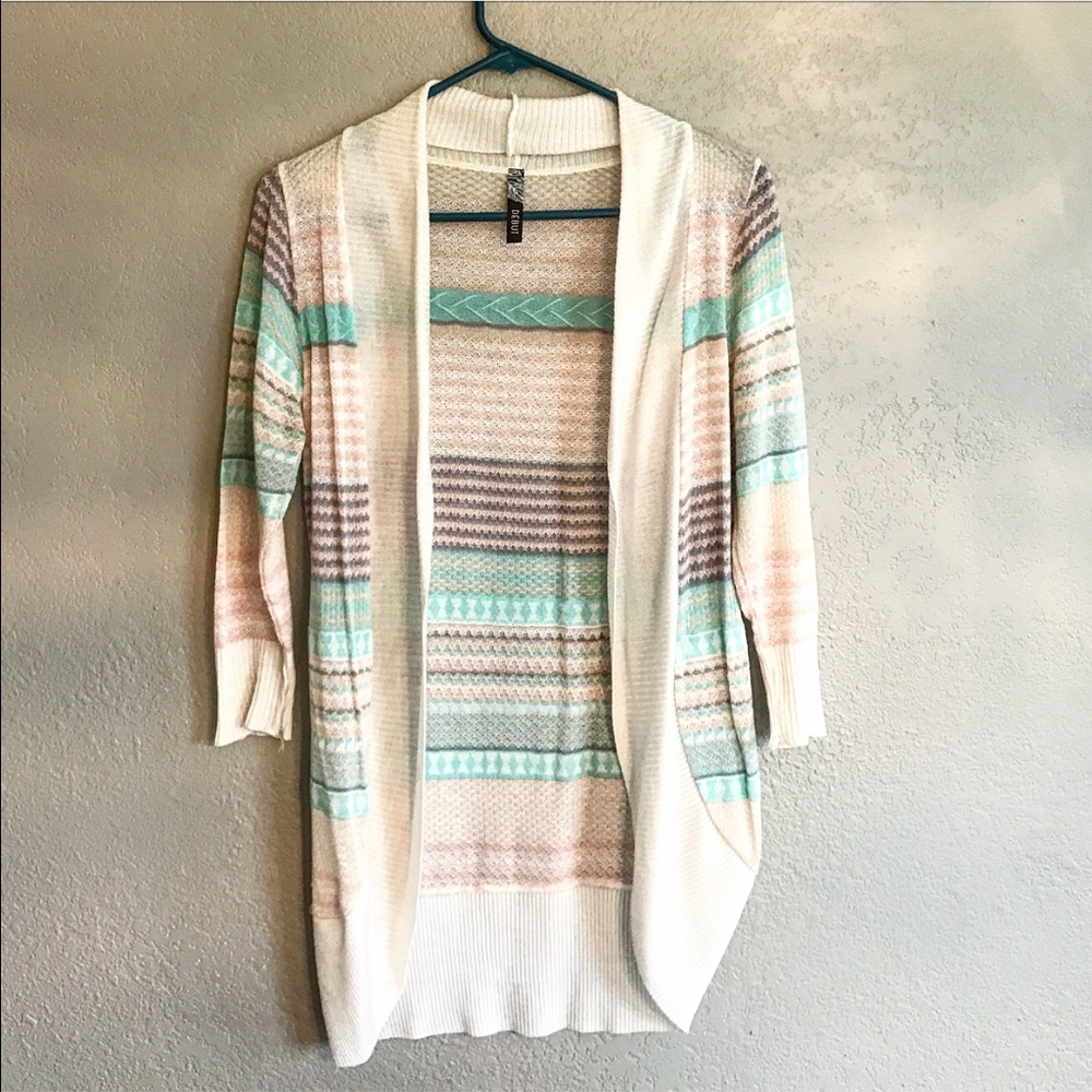 Light weight cardigan