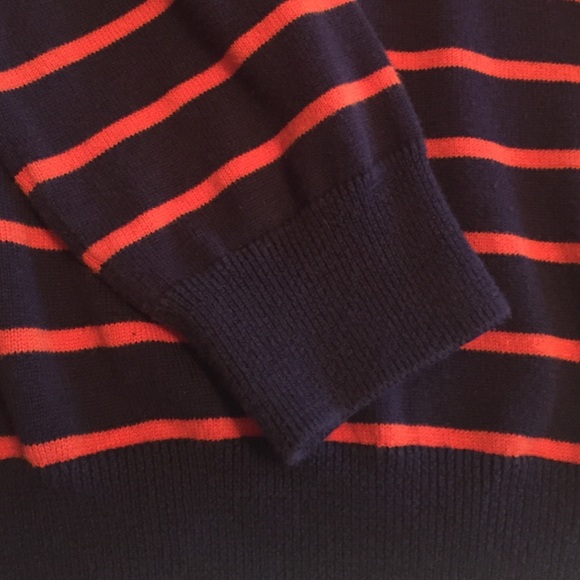 Sweater - Picture 3 of 3