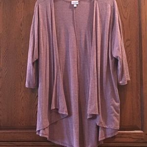 LulaRoe Lindsay kimono✌🏾❤️👘