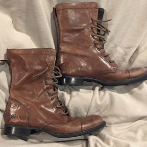 Born brown leather combat boots 9.5