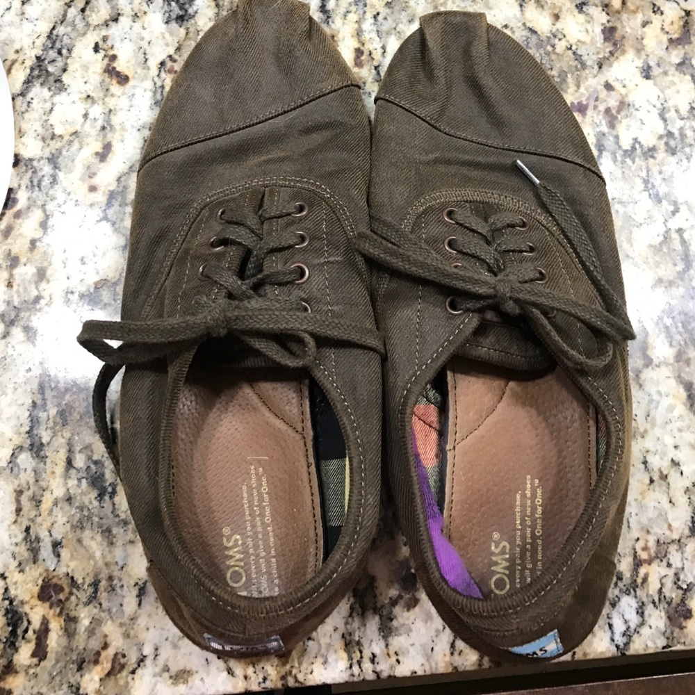Men's canvas toms