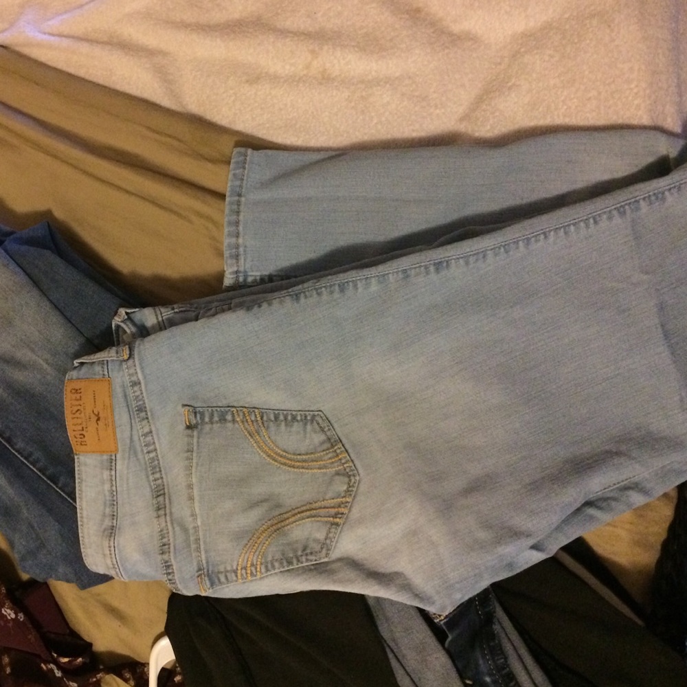 Hollister jeans