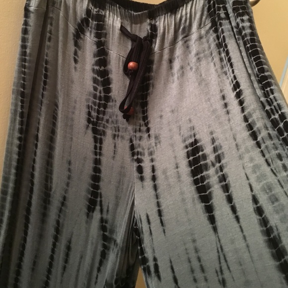 Raya Sun medium tie dye black and gray  pants - Picture 1 of 4