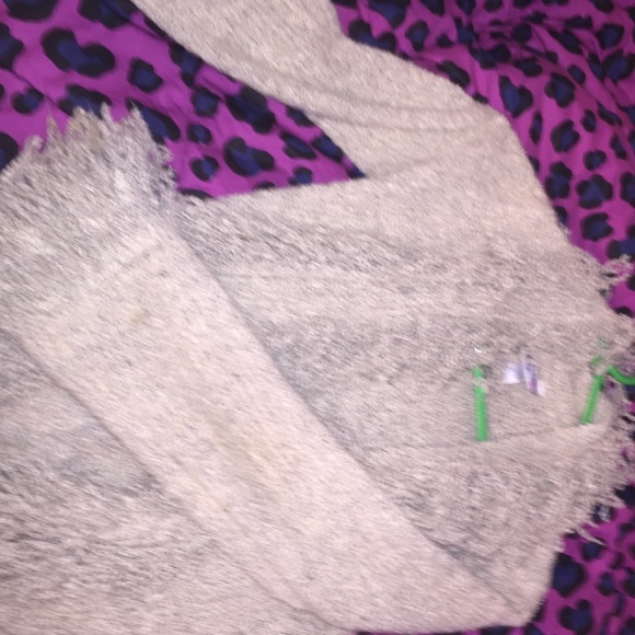 Cardigan - Picture 2 of 3