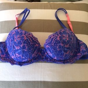 PINK Victoria's Secret Bra