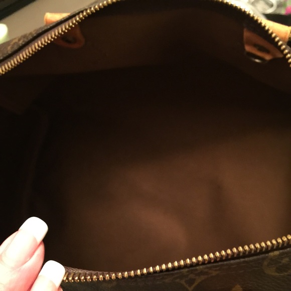 Handbag - Picture 4 of 4